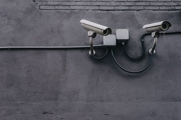 what-is-the-best-combination-of-security-solutions-for-the-commercia- sector