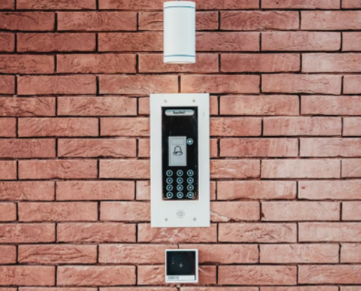 3 Ways To Improve Your Commercial Building Access Control System